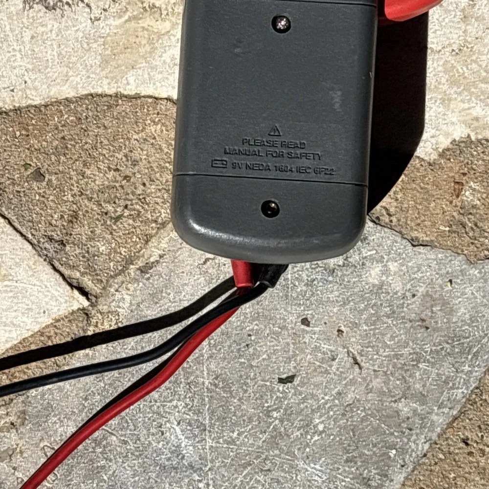 Fluke 32 Clamp Meter 600V‎ 600A CAT III with Multimeter With Leads
